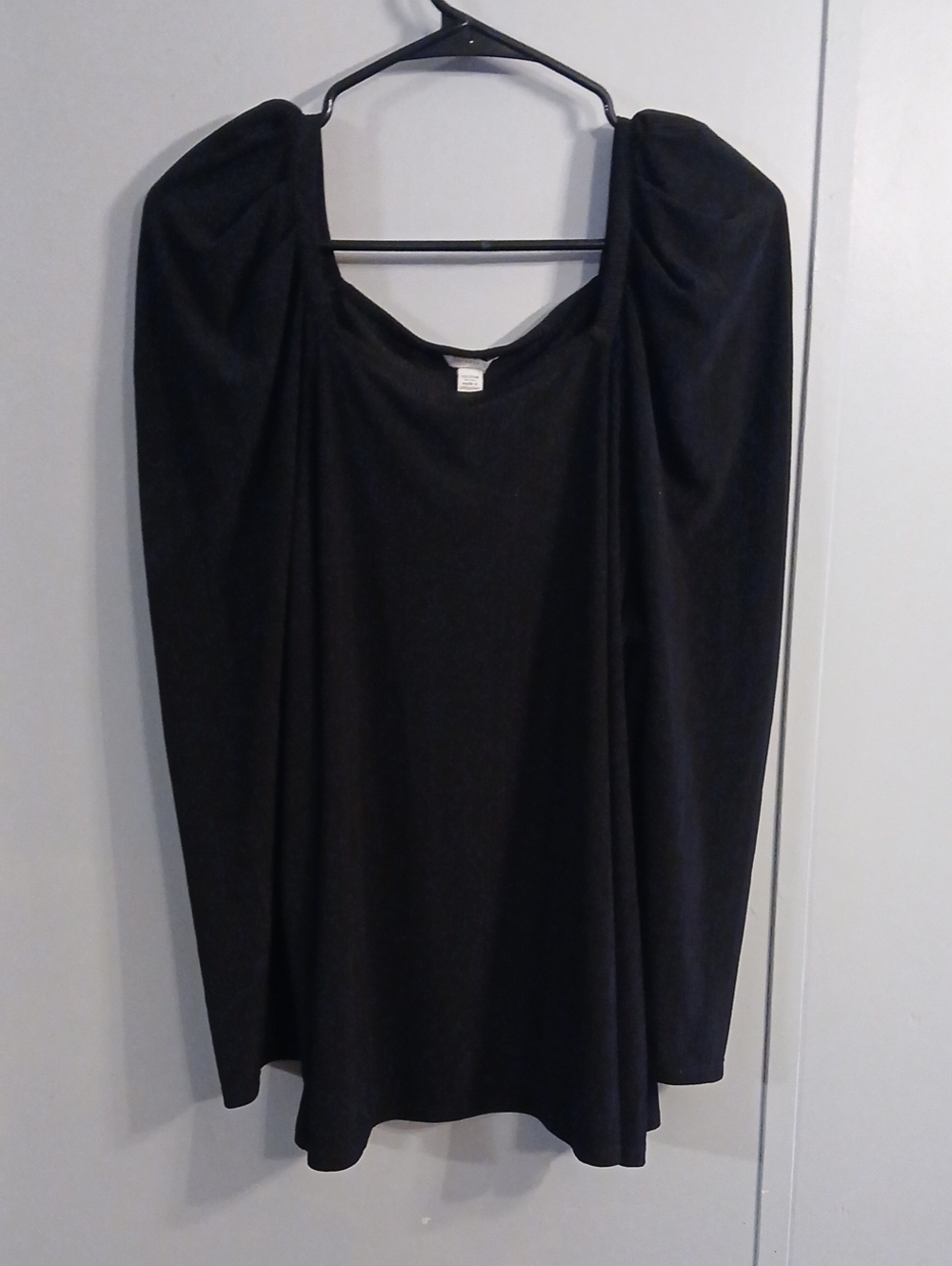 Cato Black Puff-Sleeve Long-Sleeve Top